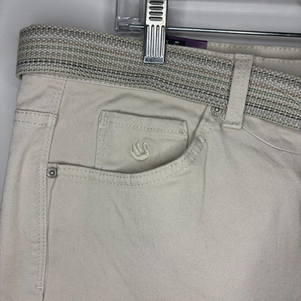 GLORIA VANDERBILT NEW Amanda Bermuda Short Womens 20W Cream Classic Fit Mid Rise - Picture 4 of 11